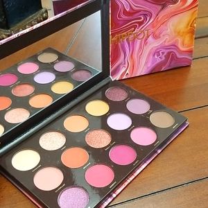 💗 HIPDOT ZION PALETTE